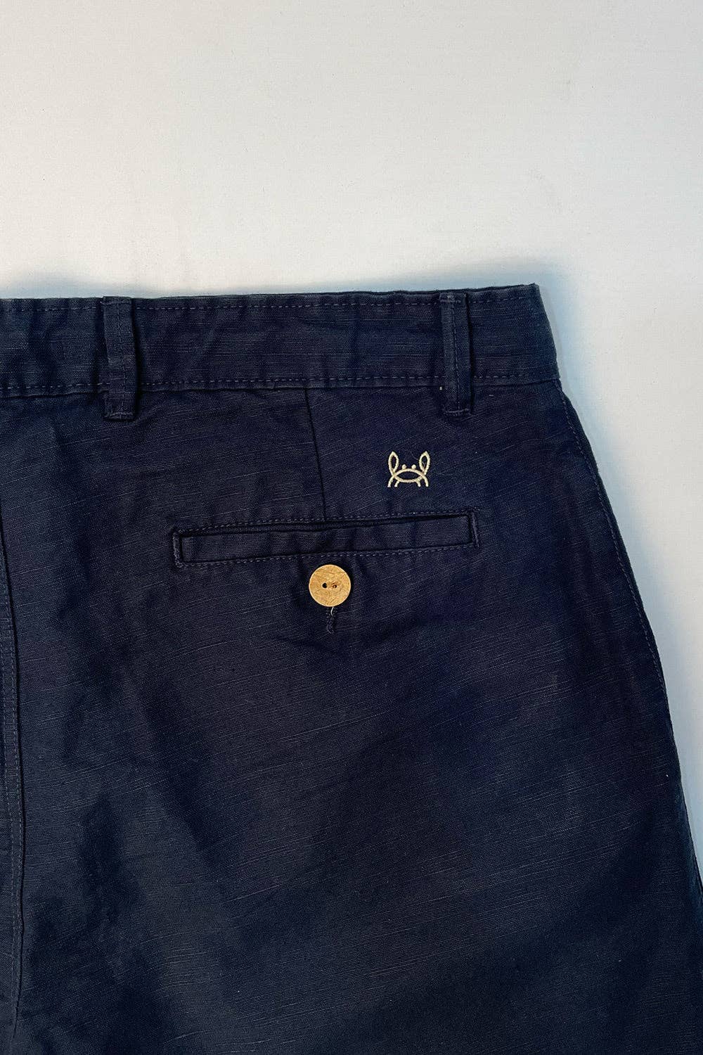Navy Linen Bermuda