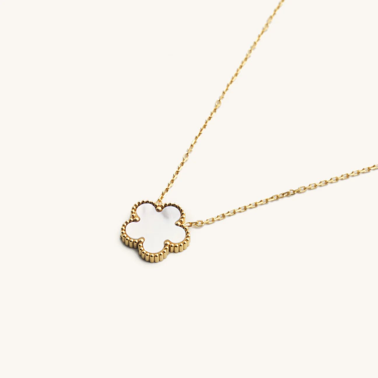 White Shell Floral Adjustable Necklace